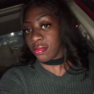 Meet your Posher, Sabrina